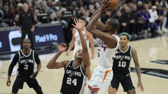 Suns-Kevin-Durant-shooting-vs.-Spurs